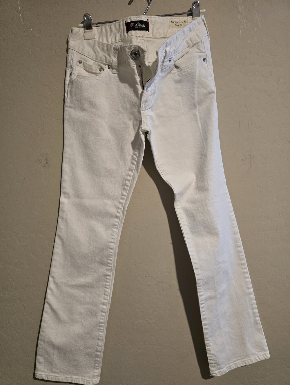 Guess Women's  Straight Jeans in White